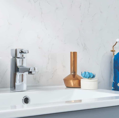 10 mm starke Duschwand aus glänzendem Lightning-Marmor, 1 m x 2,4 m