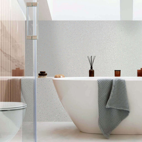 10 mm starke Duschwand aus Platinweiß mit Glitzerglanz, 1 m x 2,4 m