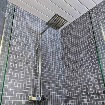 10 mm starkes, mattes Duschpaneel aus römisch-blauem Mosaik, 1 m x 2,4 m