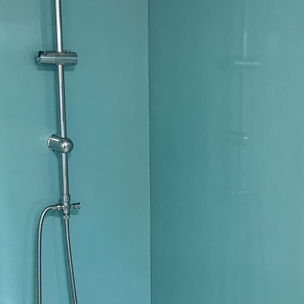 10 mm starke, aquablaue, schimmernde Duschwand mit Hochglanzfinish, 1 m x 2,4 m