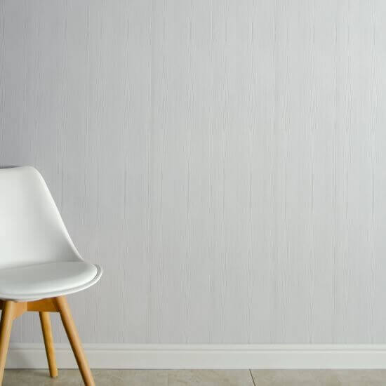 8 mm weiße, matte Holzpaneele für Badezimmerwand und -decke, 2,6 m